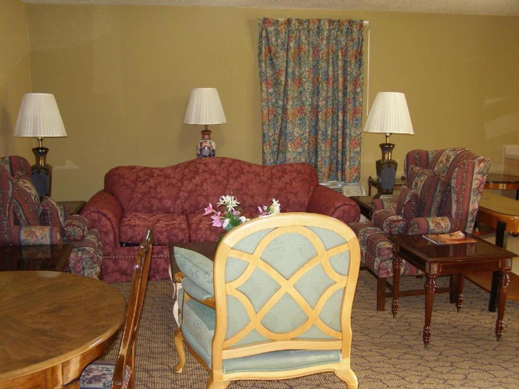First Western Inn Caseyville Екстериор снимка